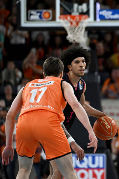 通过丰厚的 通过丰厚的