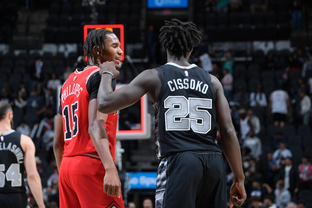 很多造越位 很多造越位