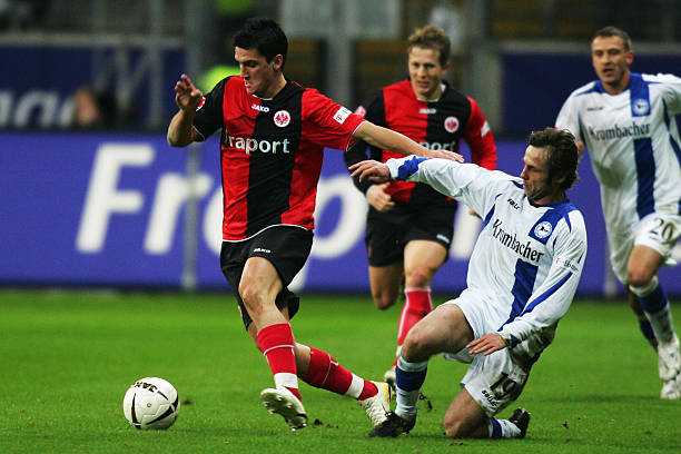 左边翼卫的 左边翼卫的